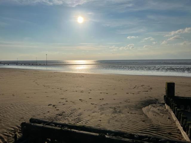 Gone To The Beach Flat 1 Hunstanton Exterior photo